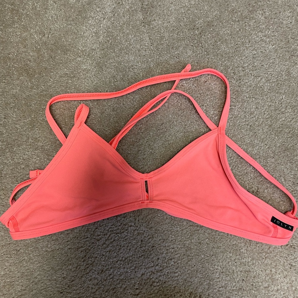 Jolyn Vent Top-Coral